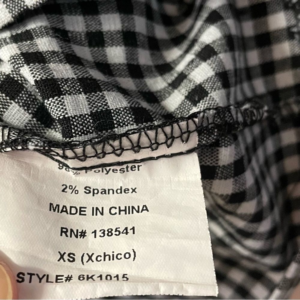Charlotte Russe Black & White Gingham Mini Skirt Size XS EUC - Picture 4 of 10